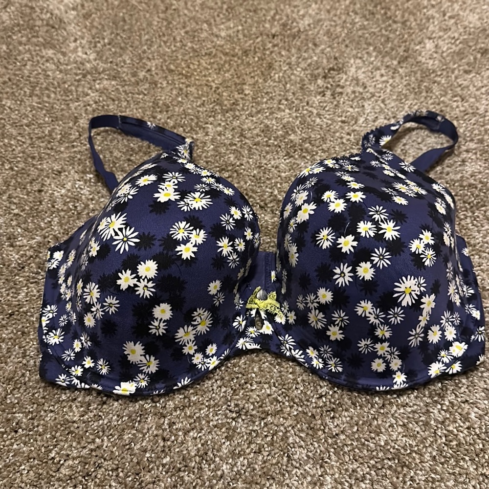 Victorias Secret 34DDD blue,yellow & white flowers